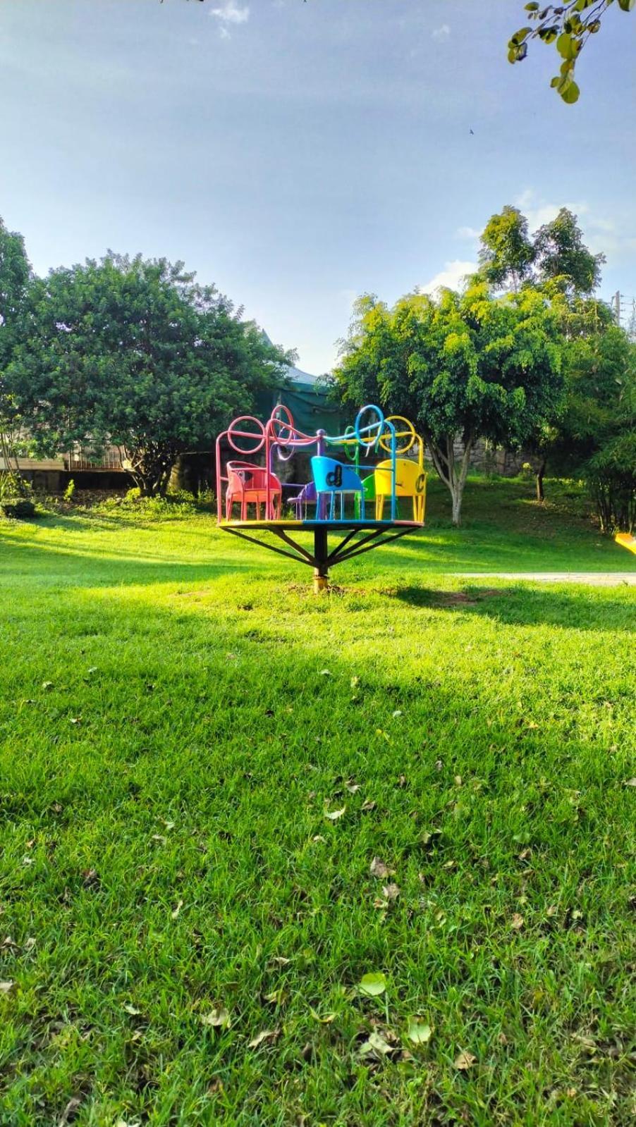 Esikar Gardens Hotel Narok エクステリア 写真